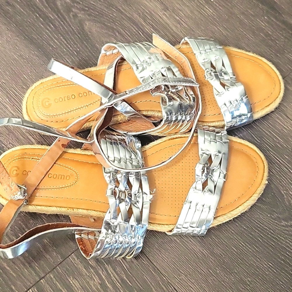 Flat Sandals